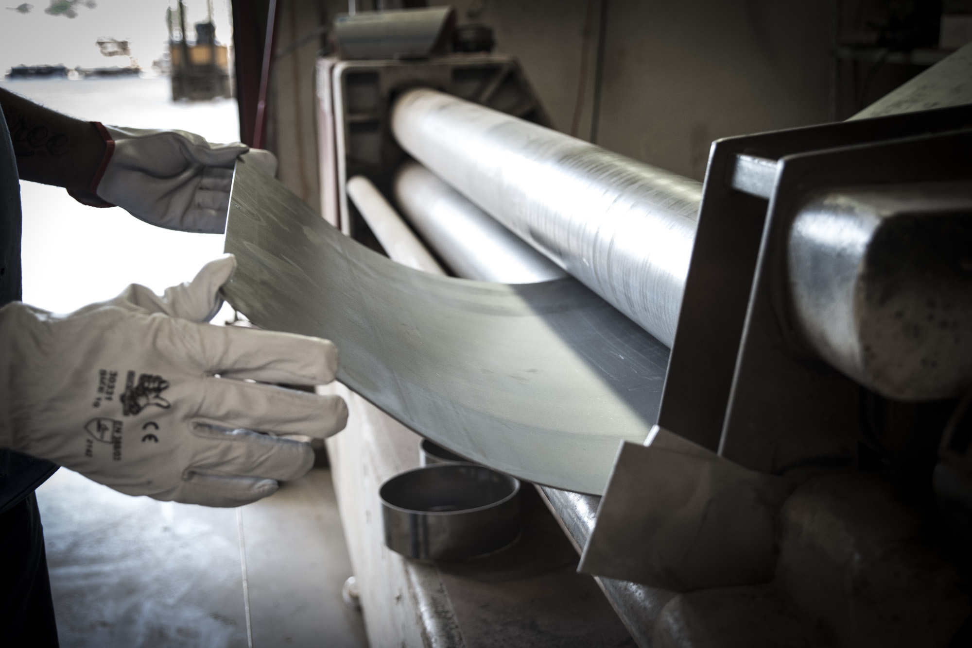 Forming and folding parts