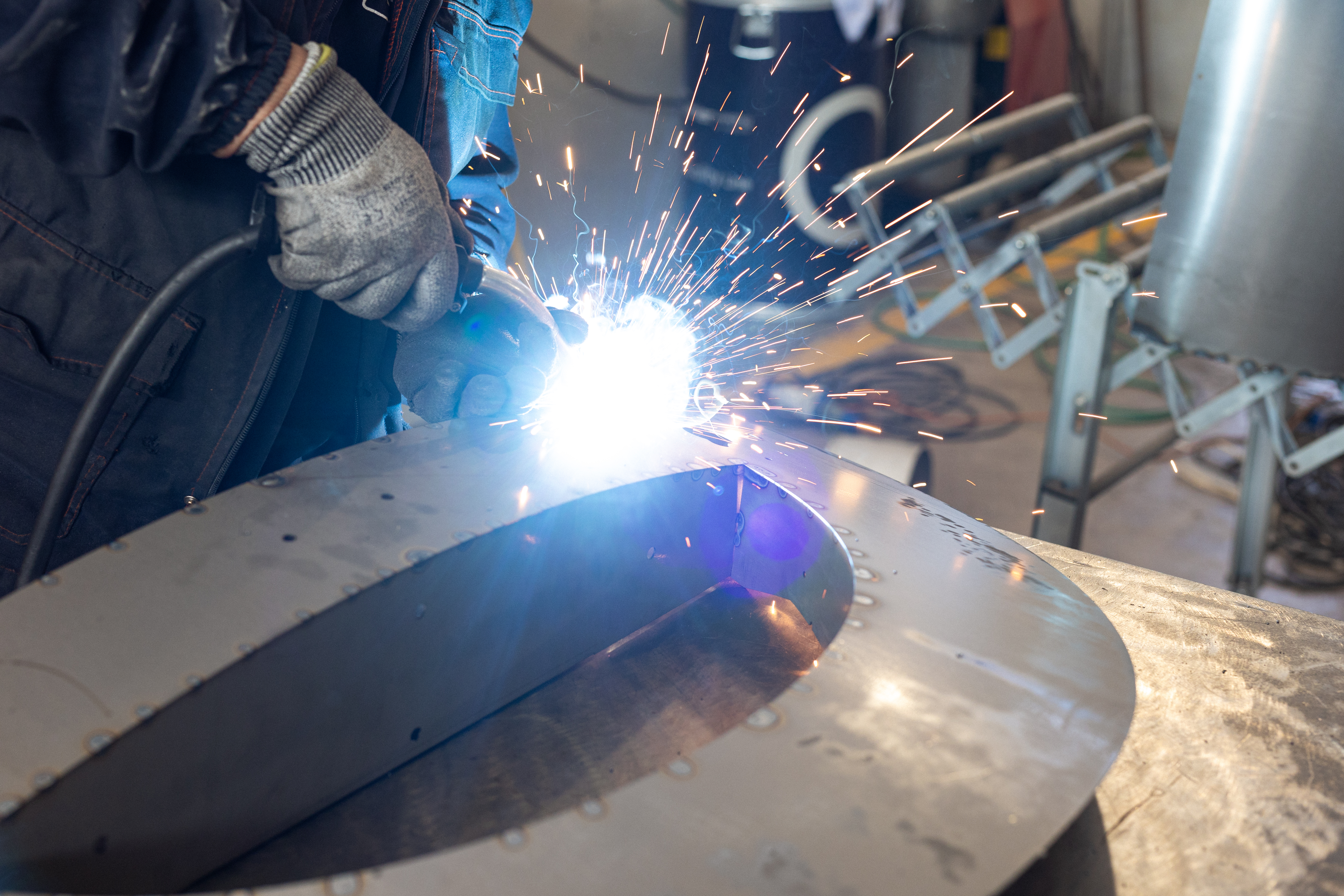 Welding the oven body